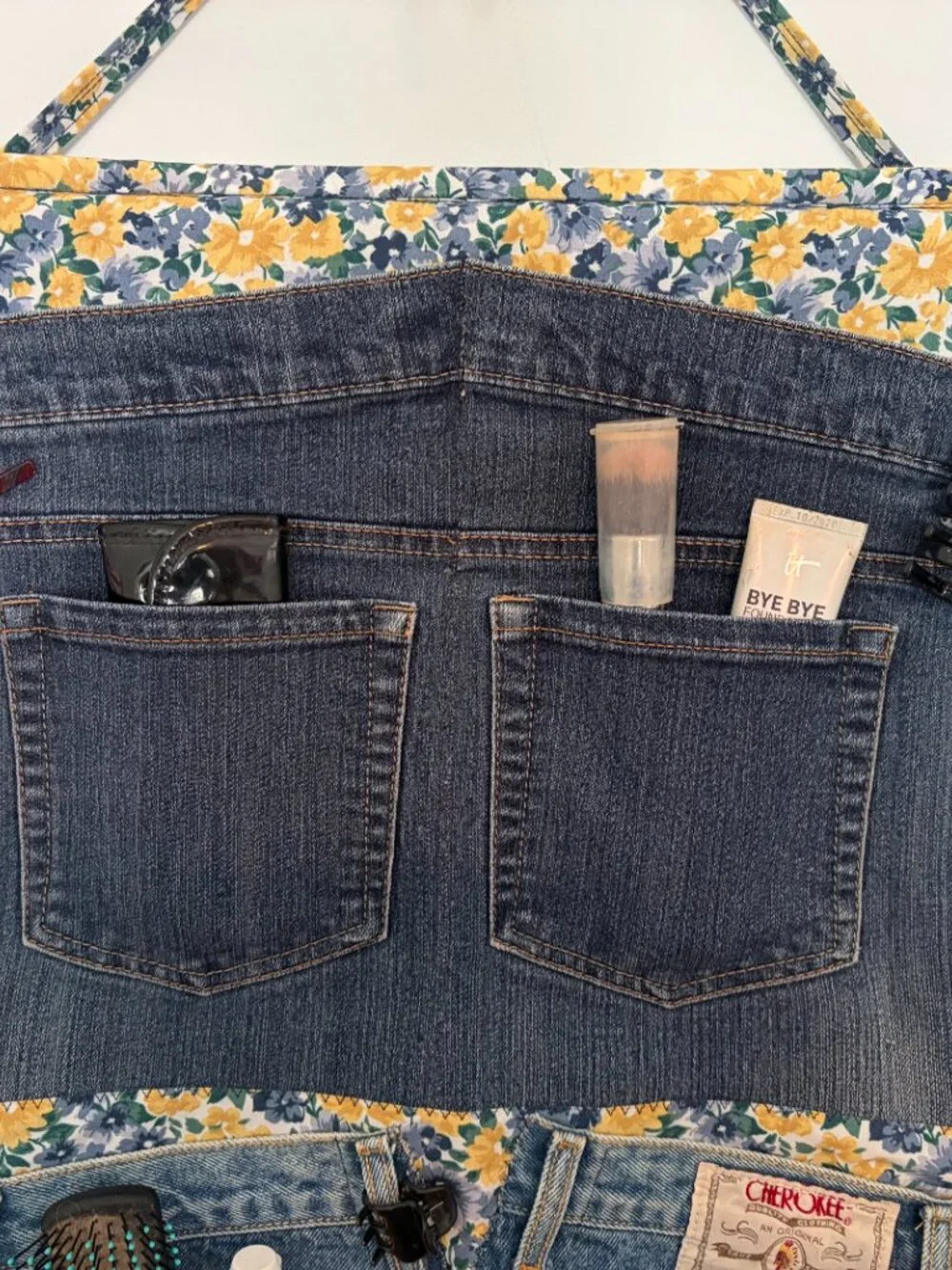 Denim quilt wall organizer with 4 pockets & 6 belt loops
